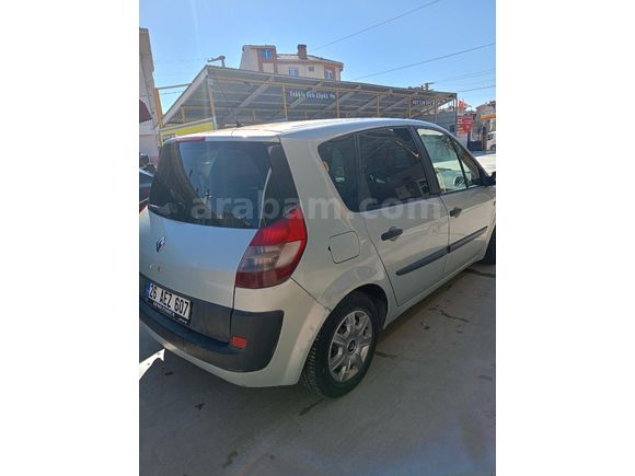 Sahibinden Renault Scenic 1.6 Expression 2004 Model