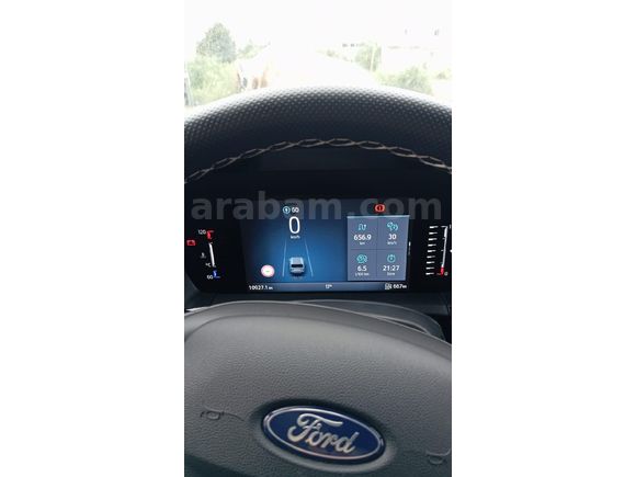 Sahibinden Ford Tourneo Courier 1.5 EcoBlue Titanium 2025 Model