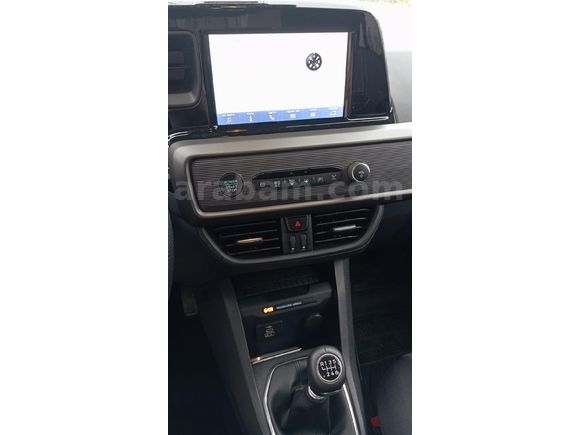 Sahibinden Ford Tourneo Courier 1.5 EcoBlue Titanium 2025 Model