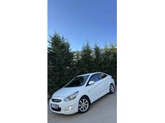 Sahibinden Hyundai Accent Blue 1.4 CVVT Mode Plus 2013 Model 
