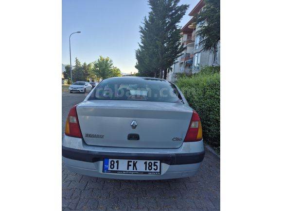 Sahibinden Renault Clio 1.4 Alize 2004 Model  2300.000 km Gri