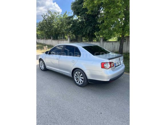 Sahibinden Volkswagen Jetta 1.9 TDi Primeline 2008 Model 