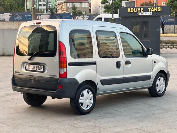 HATASIZ KLIMALI Renault Kangoo Multix 1.5 dCi  Authentique 2005 Model