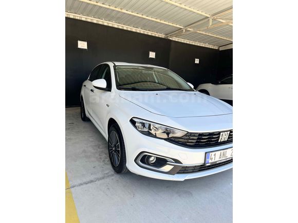 Fiat Egea 1.4 Fire Easy Plus 2023 Model 
32bn km 