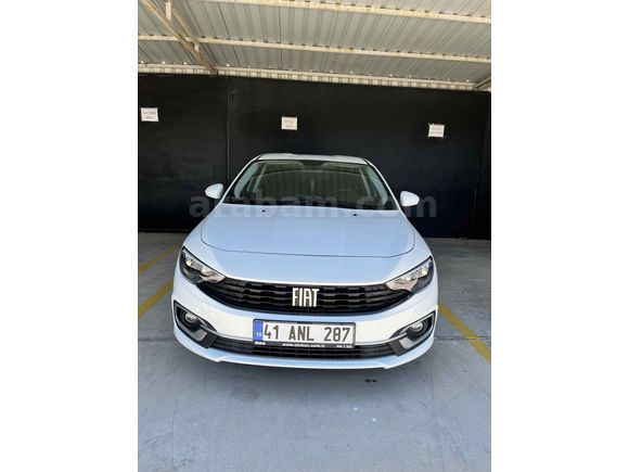 Fiat Egea 1.4 Fire Easy Plus 2023 Model 
32bn km 