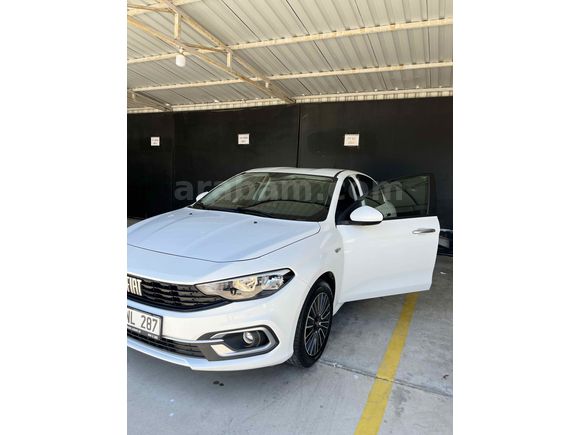 Fiat Egea 1.4 Fire Easy Plus 2023 Model 
32bn km 