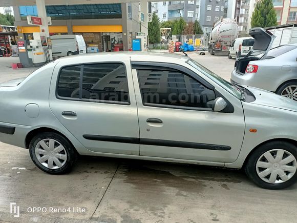 Sahibinden Renault Clio 1.4 Authentique 2004 Model