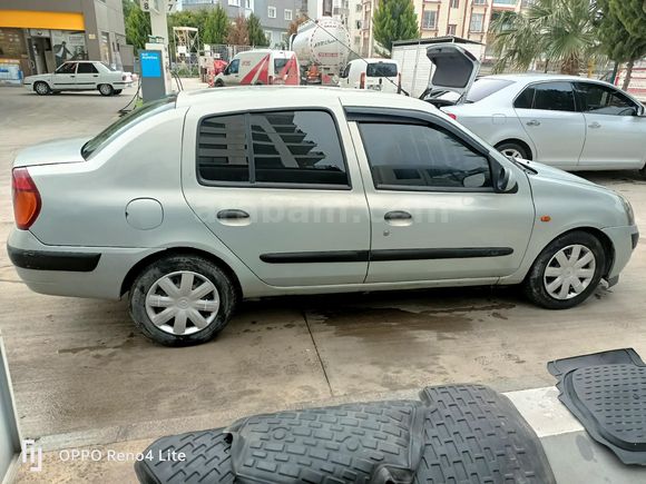 Sahibinden Renault Clio 1.4 Authentique 2004 Model
