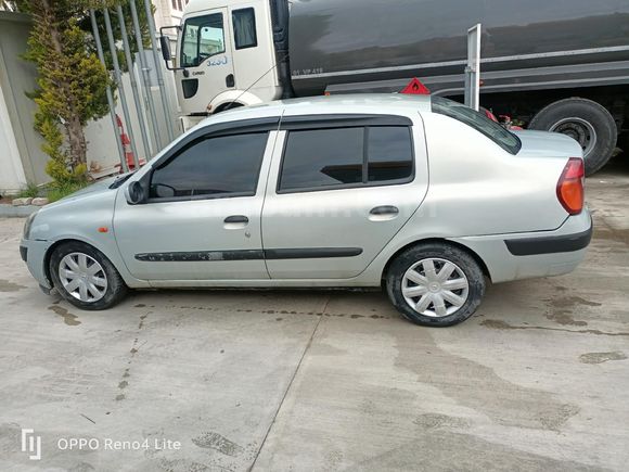 Sahibinden Renault Clio 1.4 Authentique 2004 Model