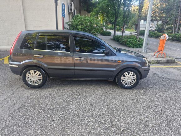 Sahibinden Ford Fusion 1.6 2004 Model