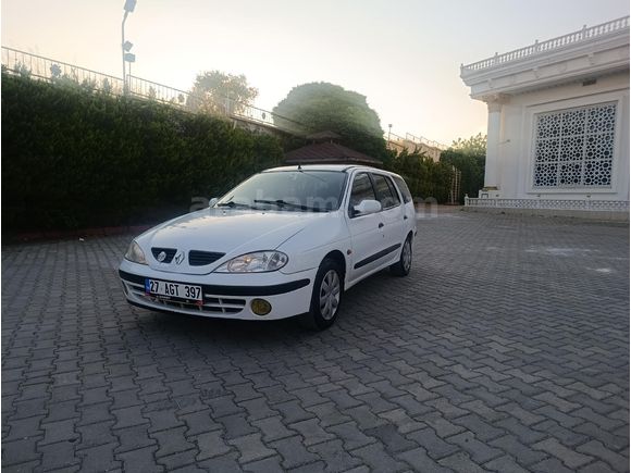 Sahibinden Renault Megane 1.4 Authentique 2003 Model