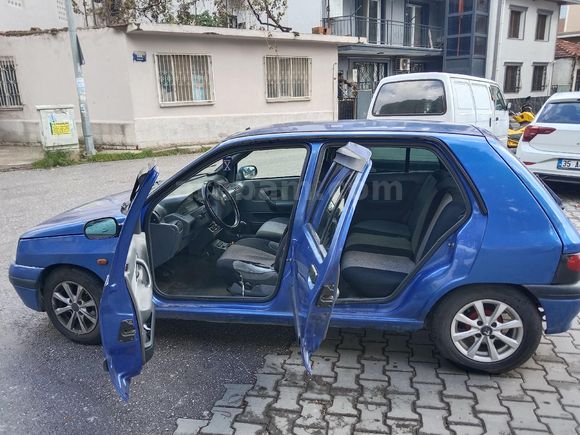 Sahibinden Renault Clio 1.4 RT 1997 Model