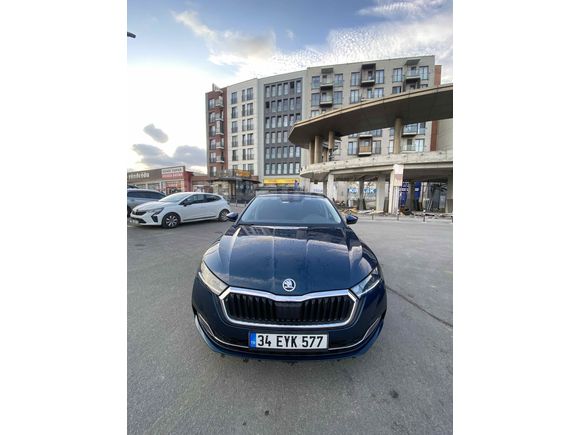 Sahibinden Skoda Octavia 1.5 e-Tec Premium 2021 Model 