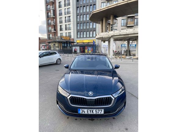 Sahibinden Skoda Octavia 1.5 e-Tec Premium 2021 Model 