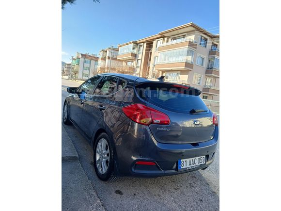 Sahibinden Kia Ceed 1.6 CRDi Concept 2014 Model Füme