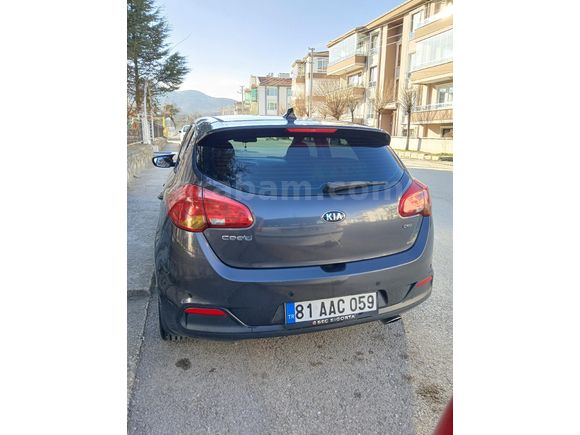 Sahibinden Kia Ceed 1.6 CRDi Concept 2014 Model Füme