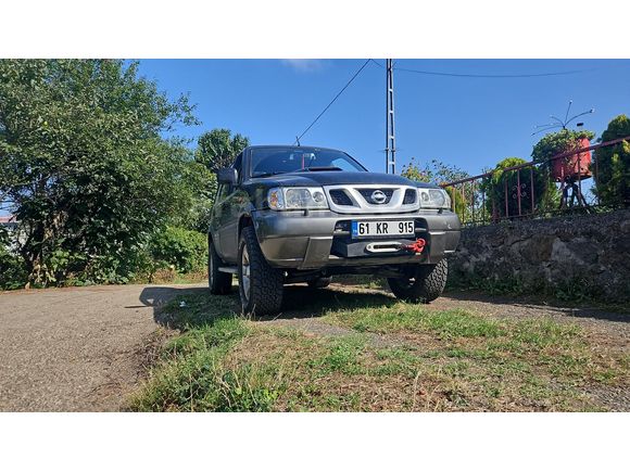Sahibinden Nissan Terrano 3.0 DI Elegance 2005 Model