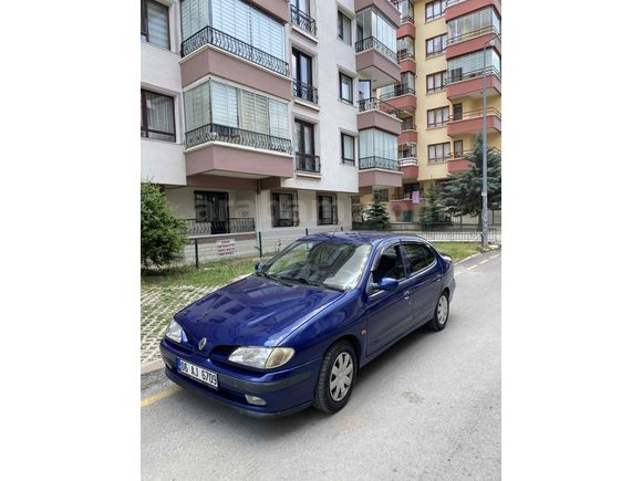 Sahibinden Renault Megane 1.6 RTE 1999 Model 