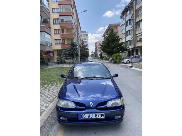 Sahibinden Renault Megane 1.6 RTE 1999 Model 