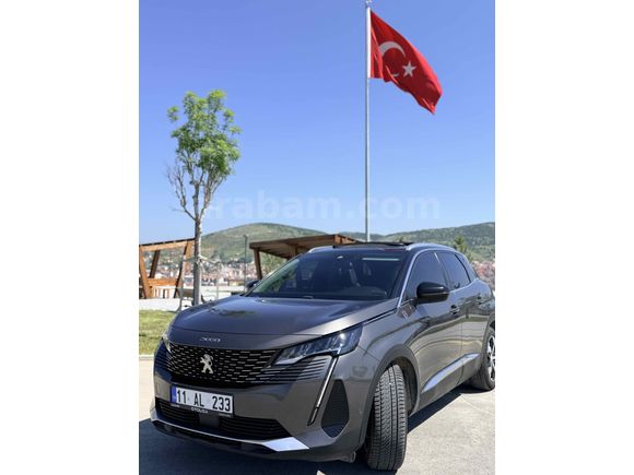 Çok Çok acil Peugeot 3008 1.6 PureTech Allure 2022 Model 