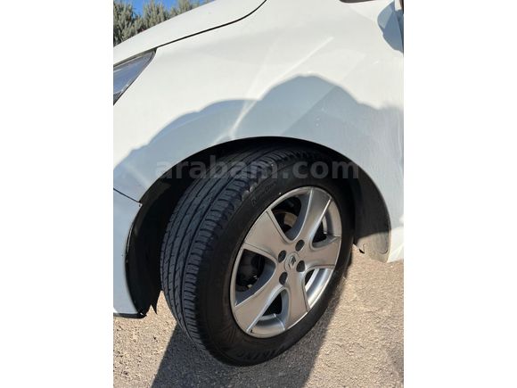 ACİL SAHİBİNDEN TERTEMİZ  FULL PAKET 2014 CLİO 4 İCON 1.5 DCI