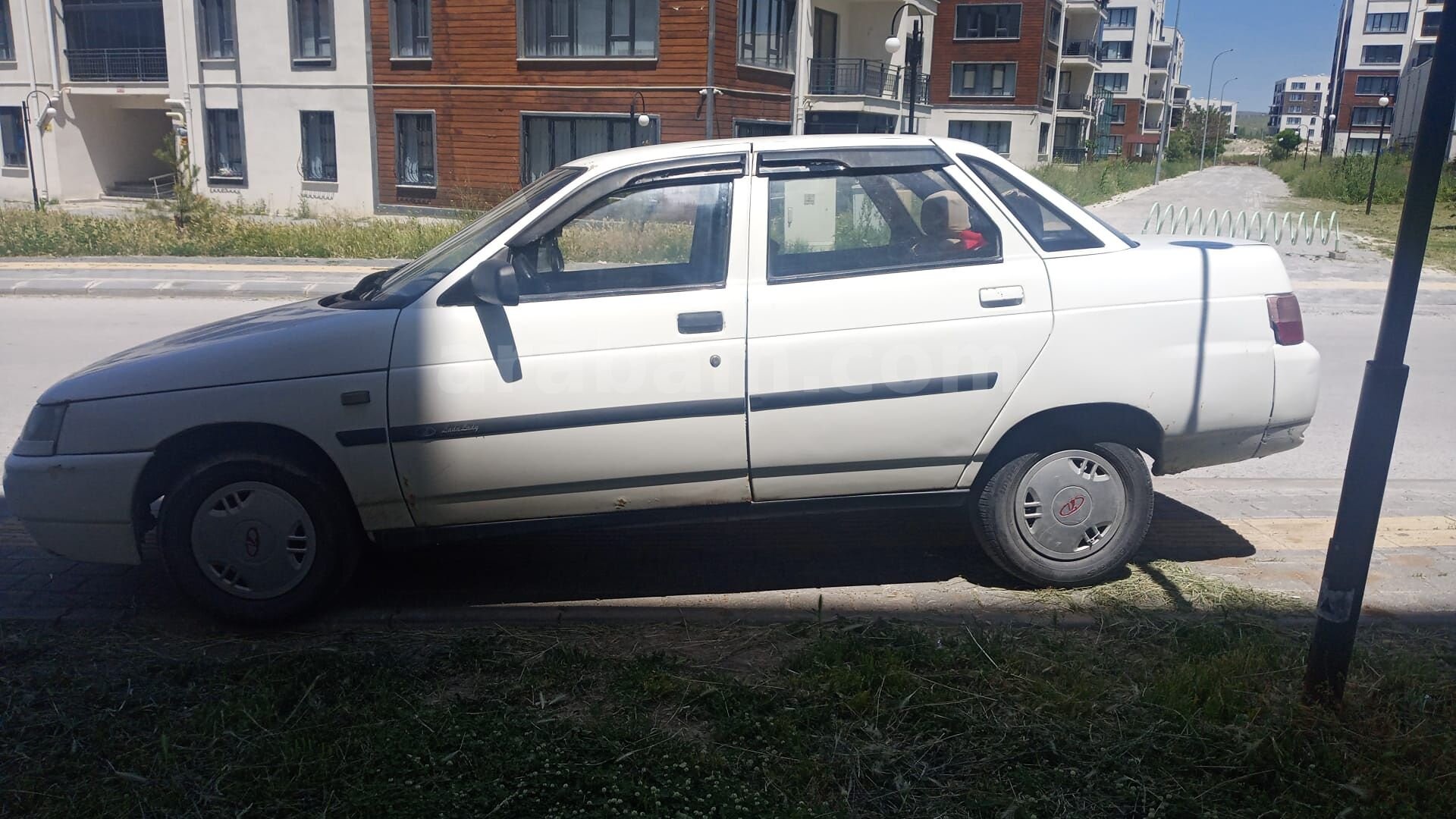 Sahibinden Lada Vega 1.5 2000 Model 2