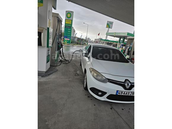 Sahibinden Renault Fluence 1.5 dCi Touch Plus 2016 Model  200.000 km Beyaz