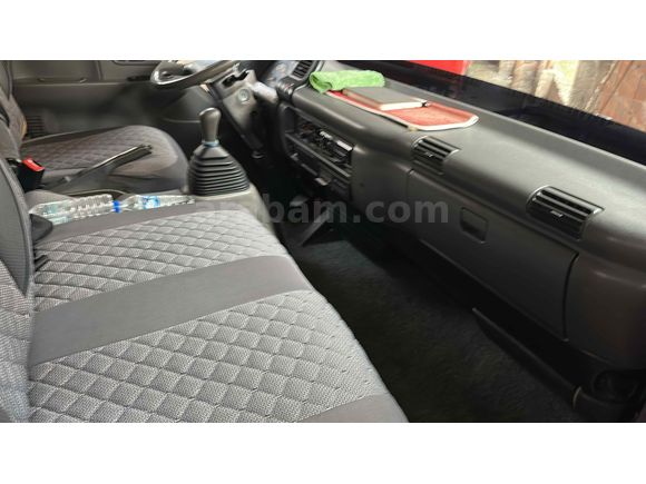 Hatasız Boyasız 112 bin km de Isuzu NPR ABS Rize