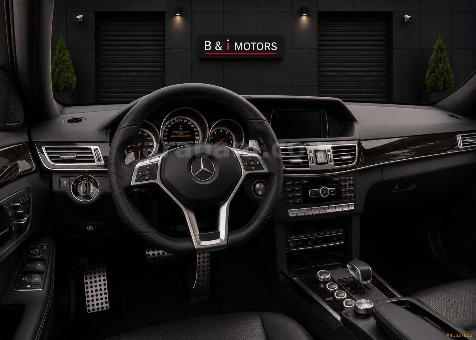 Galeriden Mercedes - Benz E 63 AMG 2015 Model İstanbul 175.000 km Siyah 7