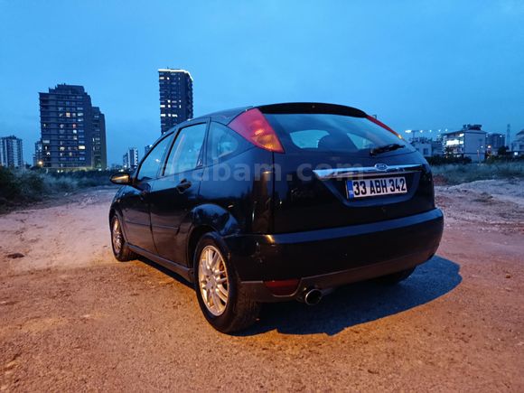 Sahibinden Ford Focus 1.6 Ghia 2000 Model