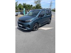 2025 OPEL COMBO ULTIMATE CAM TAVAN HATASIZ 18.000 KM EMSALSİZ