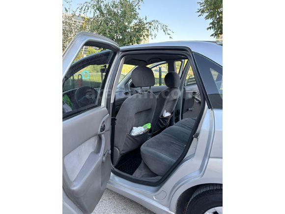Sahibinden Ford Focus 1.6 Ambiente 2000 Model