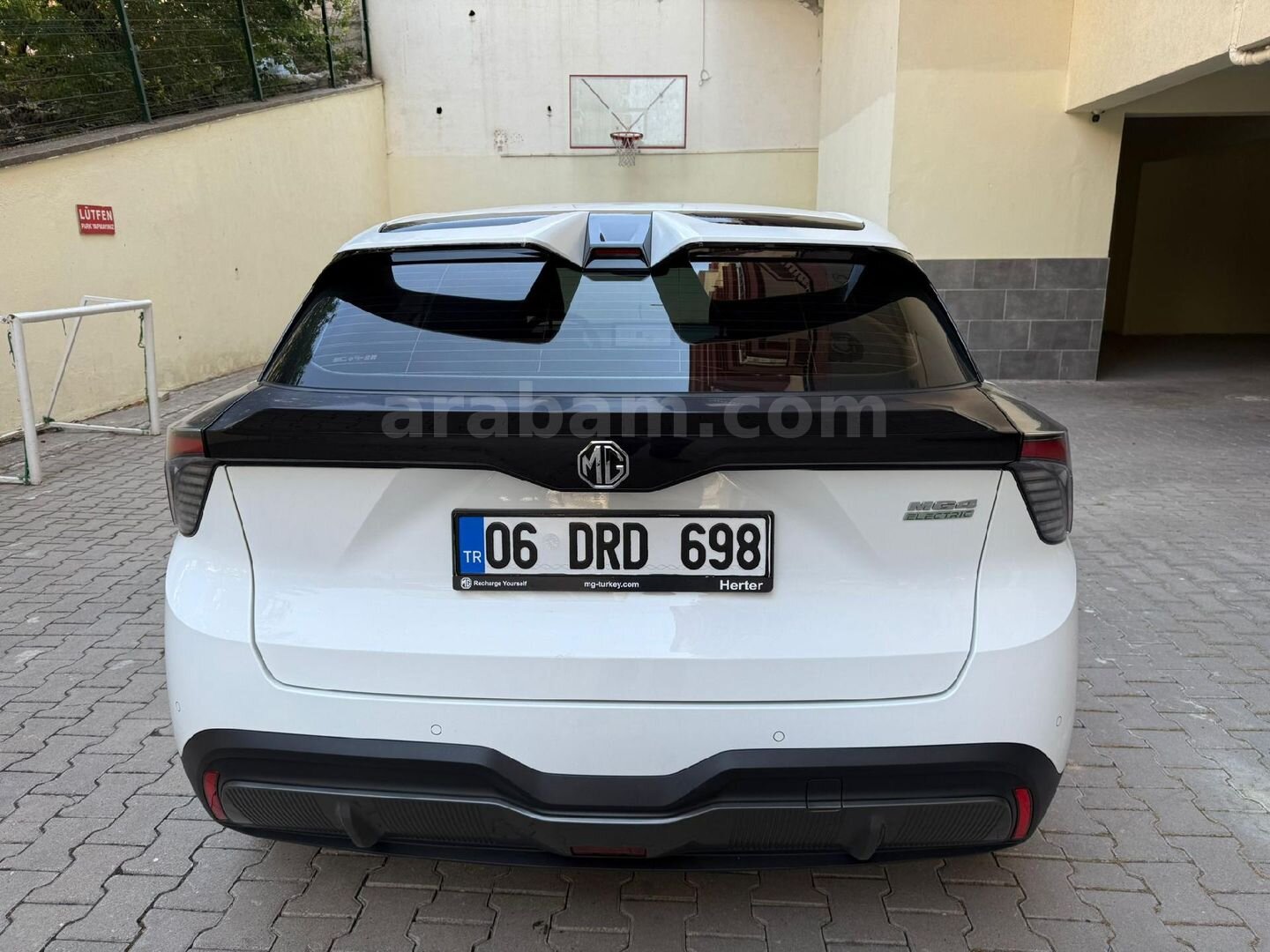 Sahibinden MG MG4 Comfort 2023 Model Sinop 70.000 km Beyaz 2