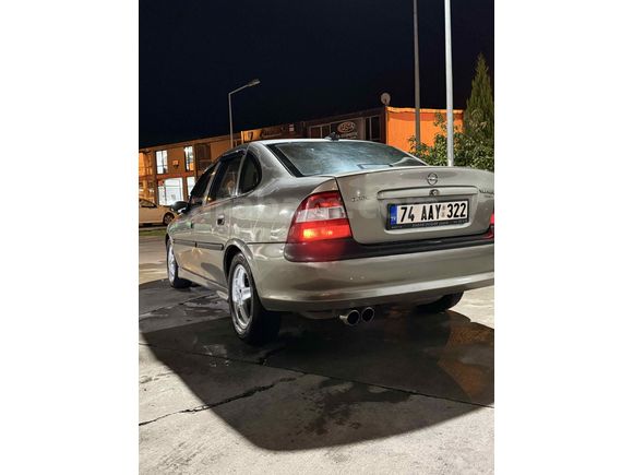 Sahibinden Opel Vectra 2.0 GLS 1998 Model 
