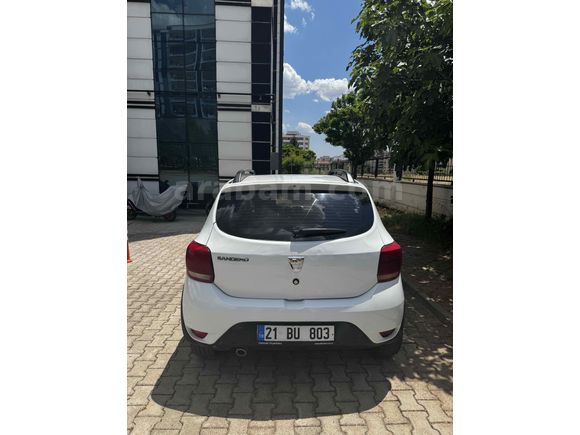 Öğretmenden Dacia Sandero 1.5 dCi Stepway 2017 Model 