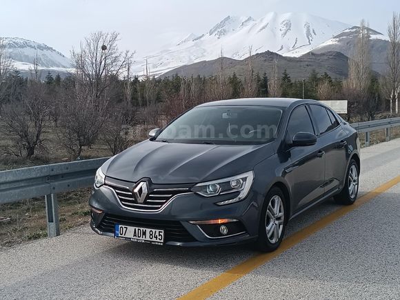 Sahibinden Renault Megane 1.5 dCi Joy 2017 Model