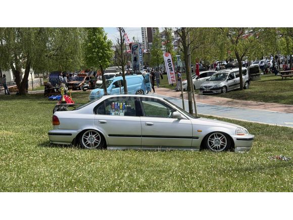 Sahibinden Honda Civic 1.4 i S 1999 Model 