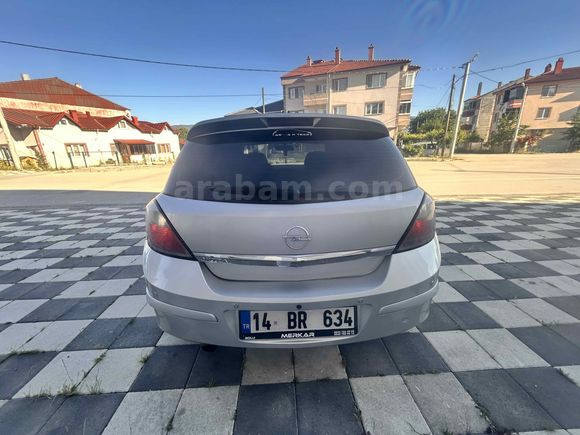 Full+full bakımlı Opel Astra 1.3 CDTI Elegance 2005 Model 