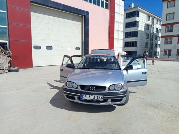 Sahibinden Toyota Corolla 1.4 Terra 2000 Model