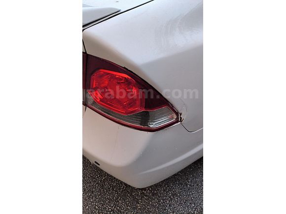 Sahibinden Honda Civic 1.6i VTEC Premium 2010 Model