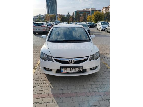 Sahibinden Honda Civic 1.6i VTEC Premium 2010 Model