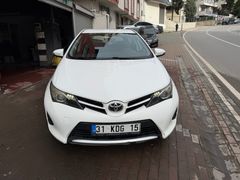 Sahibinden Toyota Auris 1.33 Life 2014 Model 