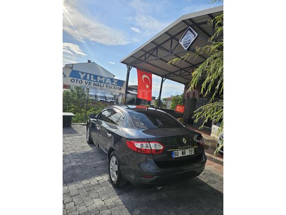 Sahibinden Renault Fluence 1.5 dCi Dynamique 2011 Model  230.000 km Siyah