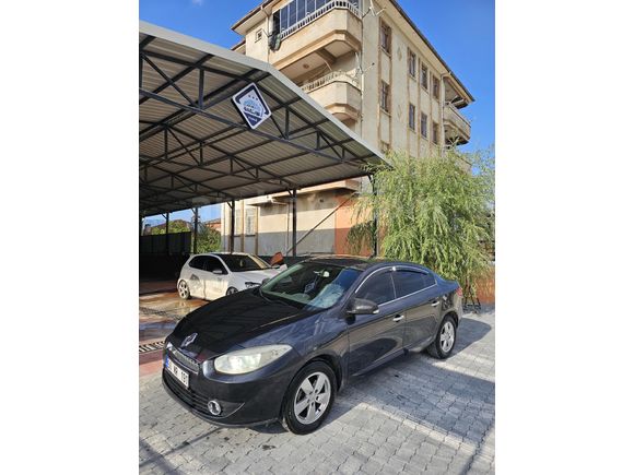 Sahibinden Renault Fluence 1.5 dCi Dynamique 2011 Model  230.000 km Siyah