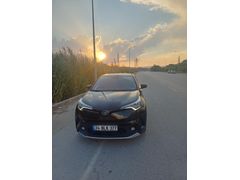 Sahibinden Toyota C-HR 1.8 Hybrid Diamond premium 2018 Model  111.000 km Siyah