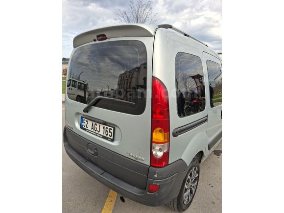 Sahibinden Renault Kangoo 1.5 dCi Expression 2006 Model  327.000 km Gri (metalik)