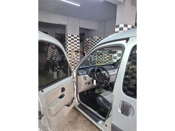 Sahibinden Renault Kangoo 1.5 dCi Expression 2006 Model  327.000 km Gri (metalik)