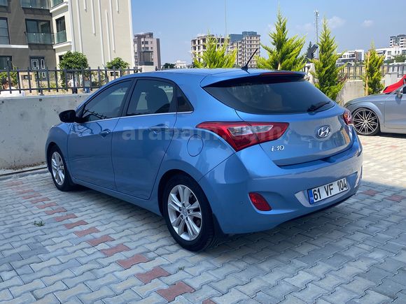 Hatasız-Boyasız Hyundai i30 1.6 CRDi Style 2012 Model 