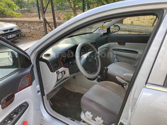 Sahibinden Hyundai Accent Era 1.6 Team 2009 Model 