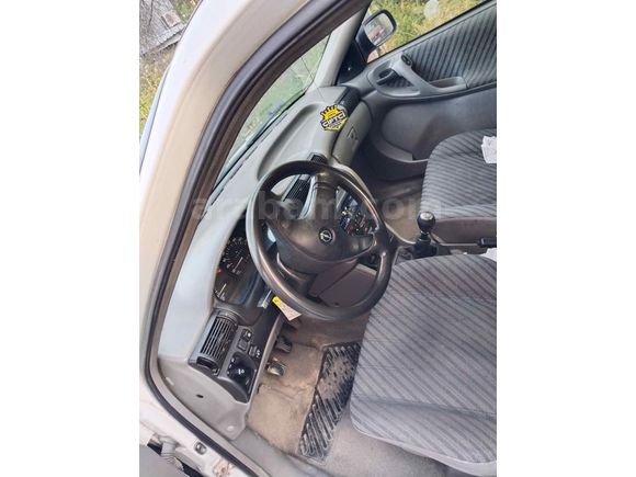 CONNECT TAKASLI TEMİZ OPEL ASTRA 